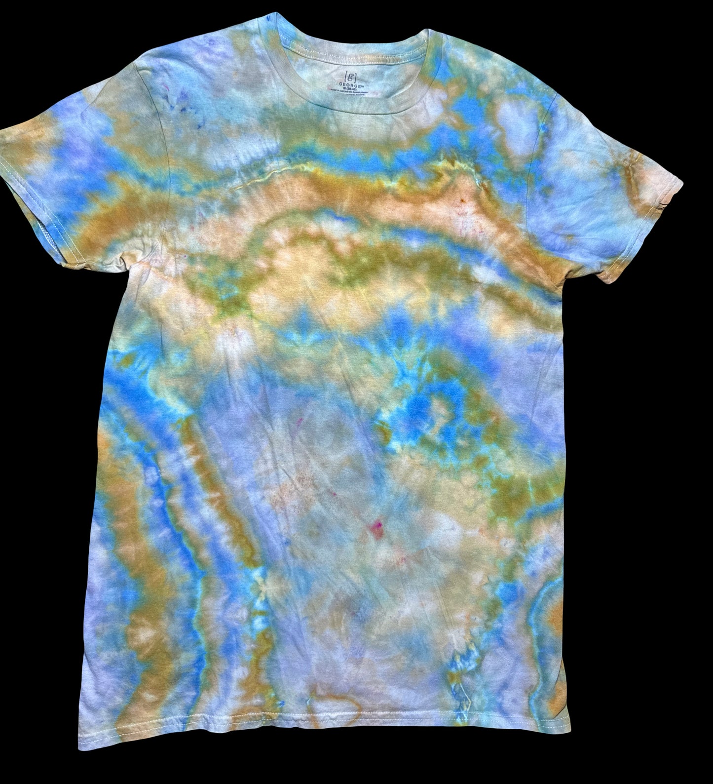 Medium Orbital Earthflow Tee