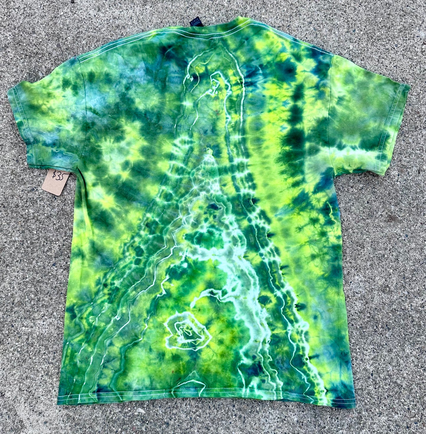 Medium Electric Green Tee⚡️