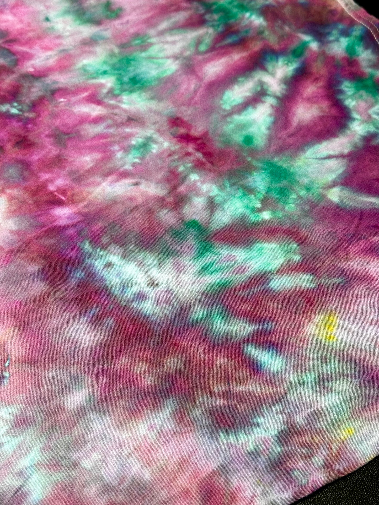 Medium Grunge Garden Wash Tee
