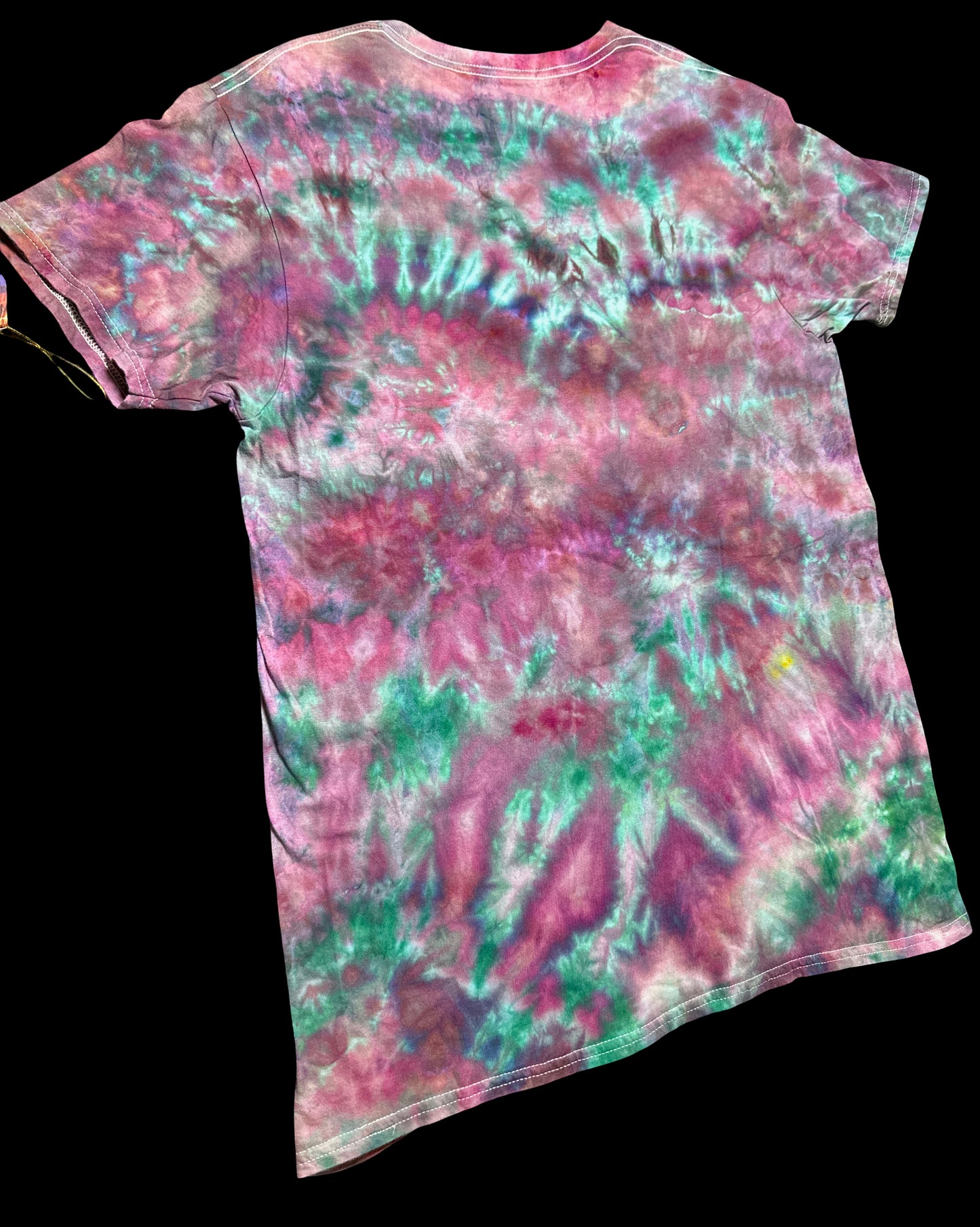 Medium Grunge Garden Wash Tee