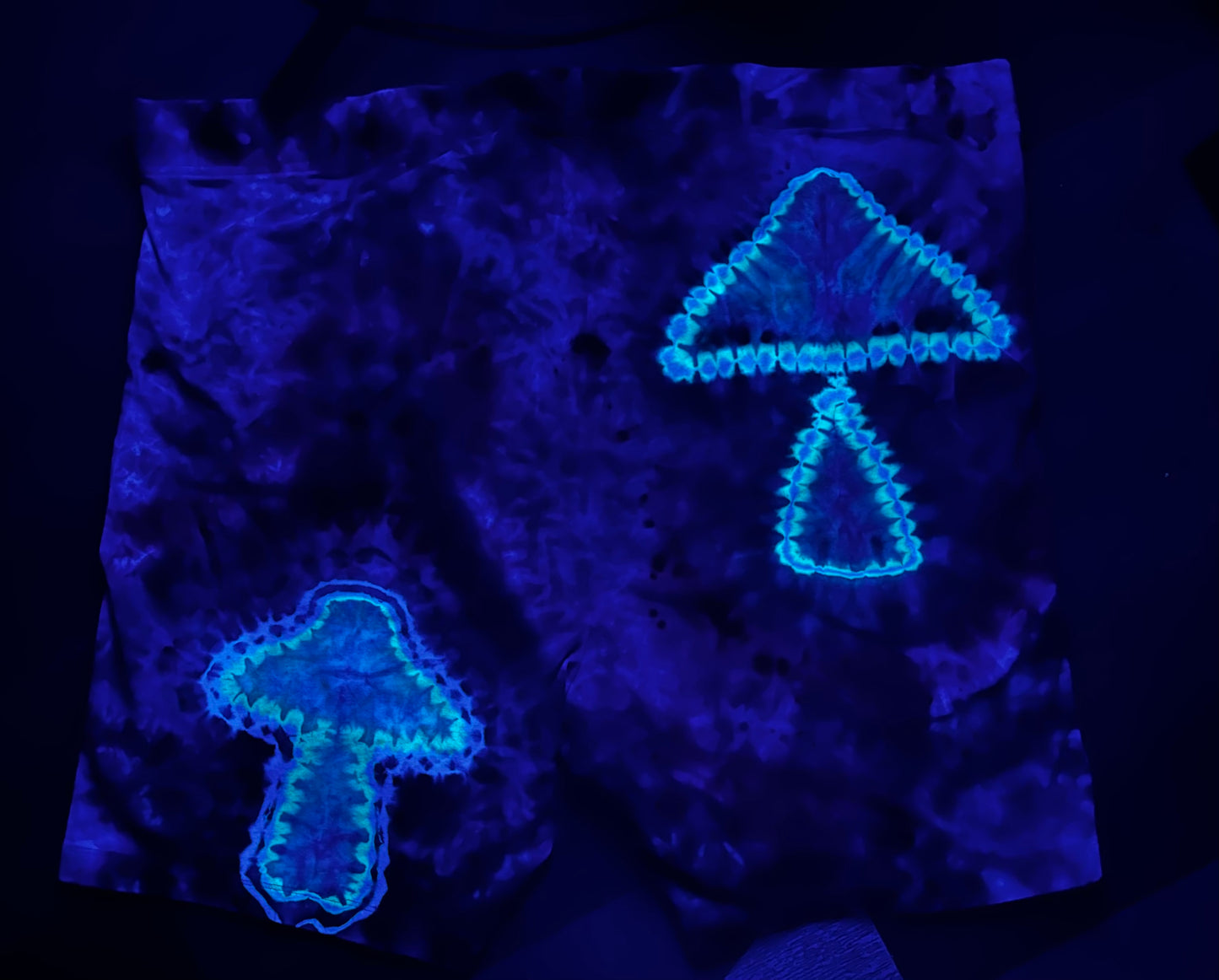4X Twilight Toadstools UV Reactive Biker Shorts