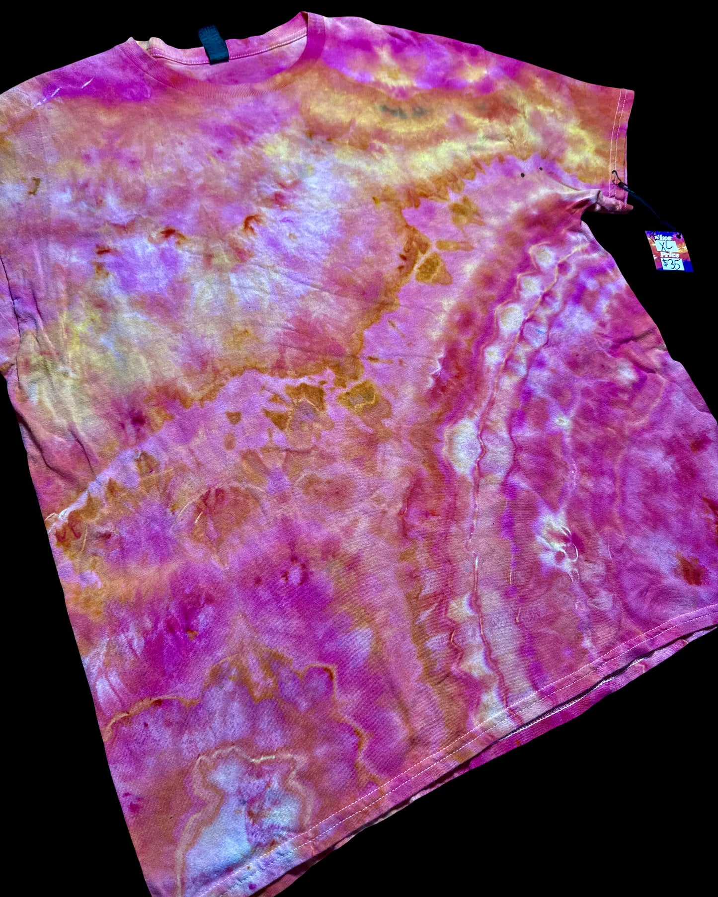 XL Golden Flamingo Glow Tee