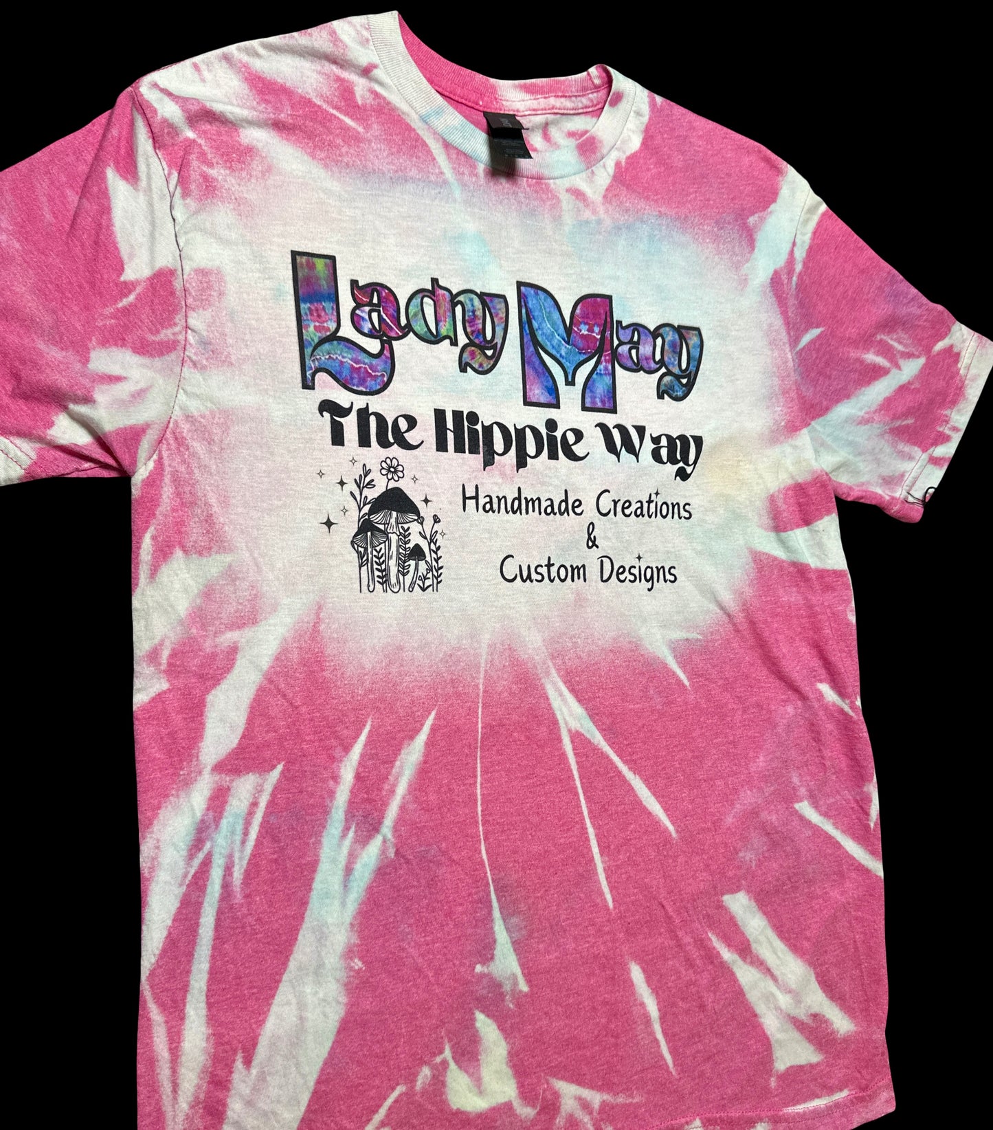 Medium Lady May Hippie Way Logo Tee