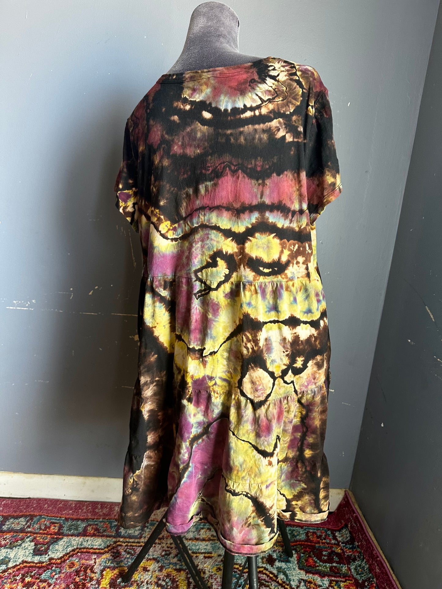 XL (16) Reverse Dyed Warrior Princess Ice Dye Geode T-Shirt Dress