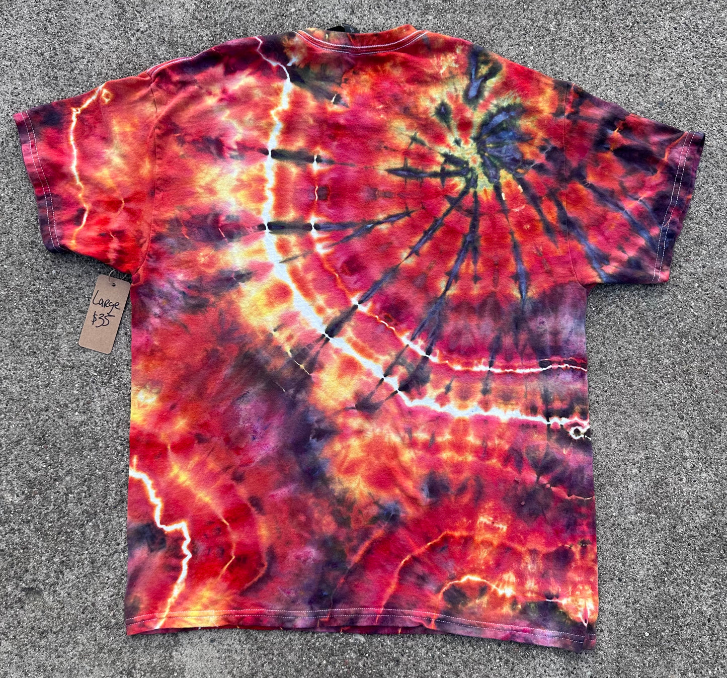 Large Fireball tee🔥