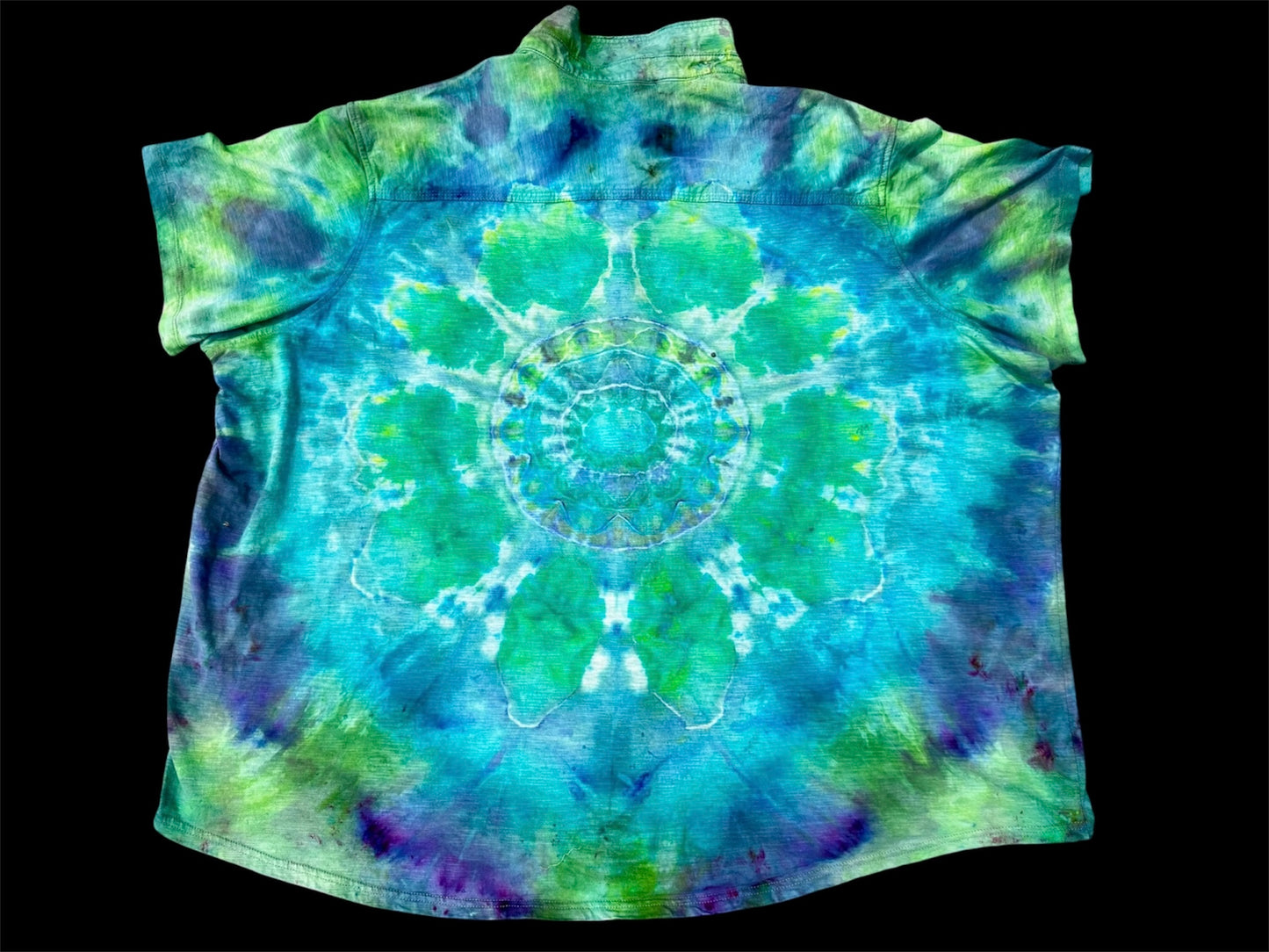 5XL Emerald Lotus Button Down