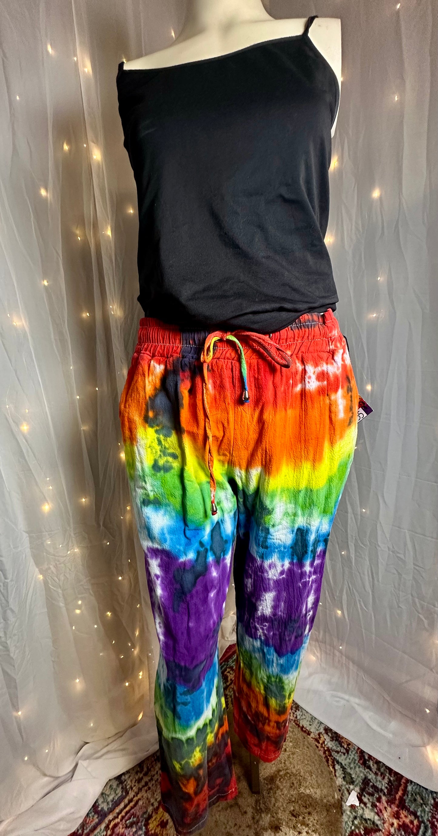 Large Groovy Capri Pants