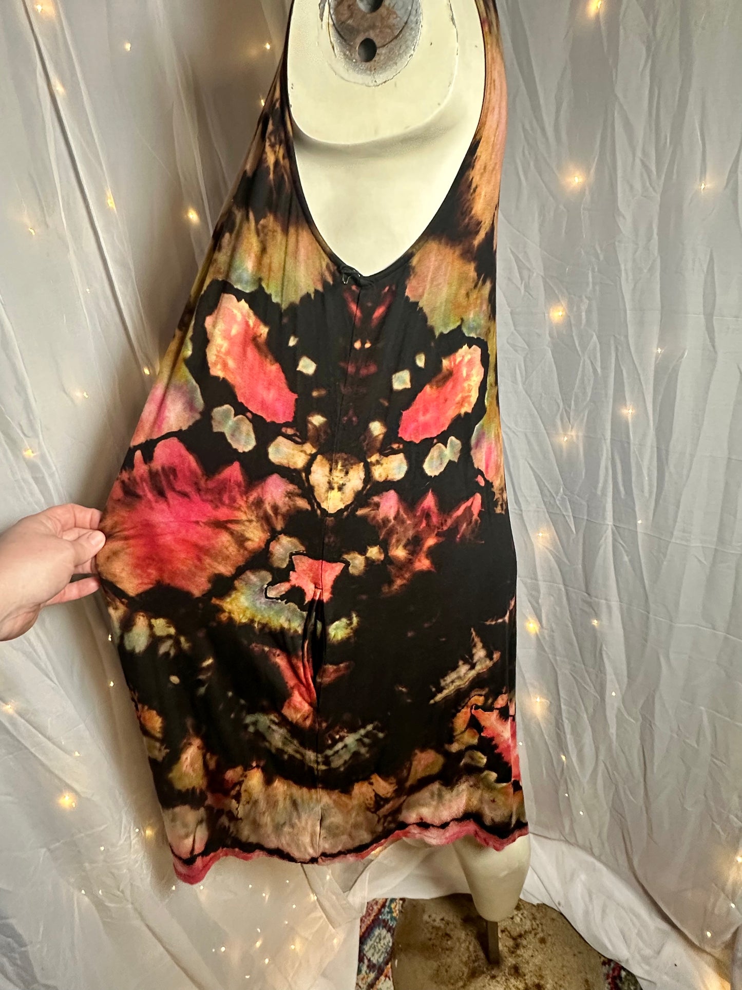 XL Wild Red Daisy Swing Dress