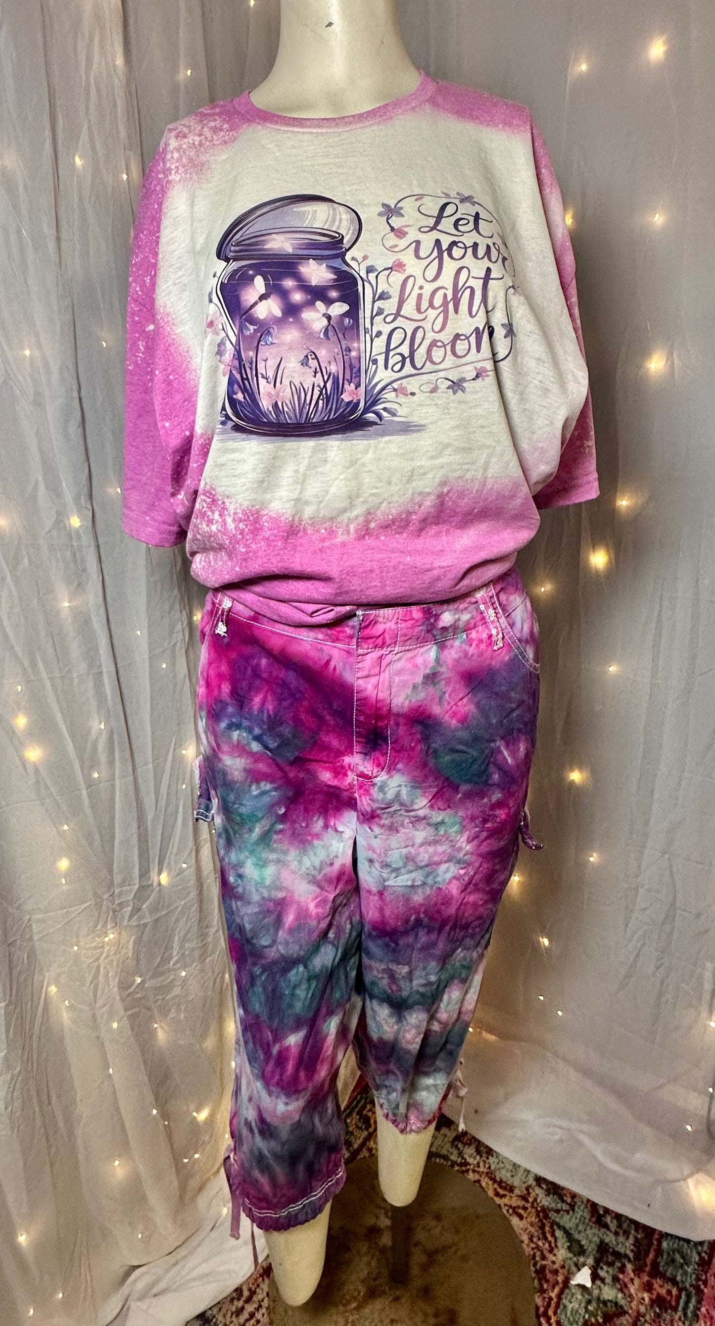 Size 12 Wild Orchid Dream Capris *upcycled*