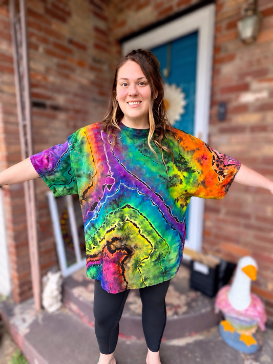 4XL Cosmic Colorquake Tee