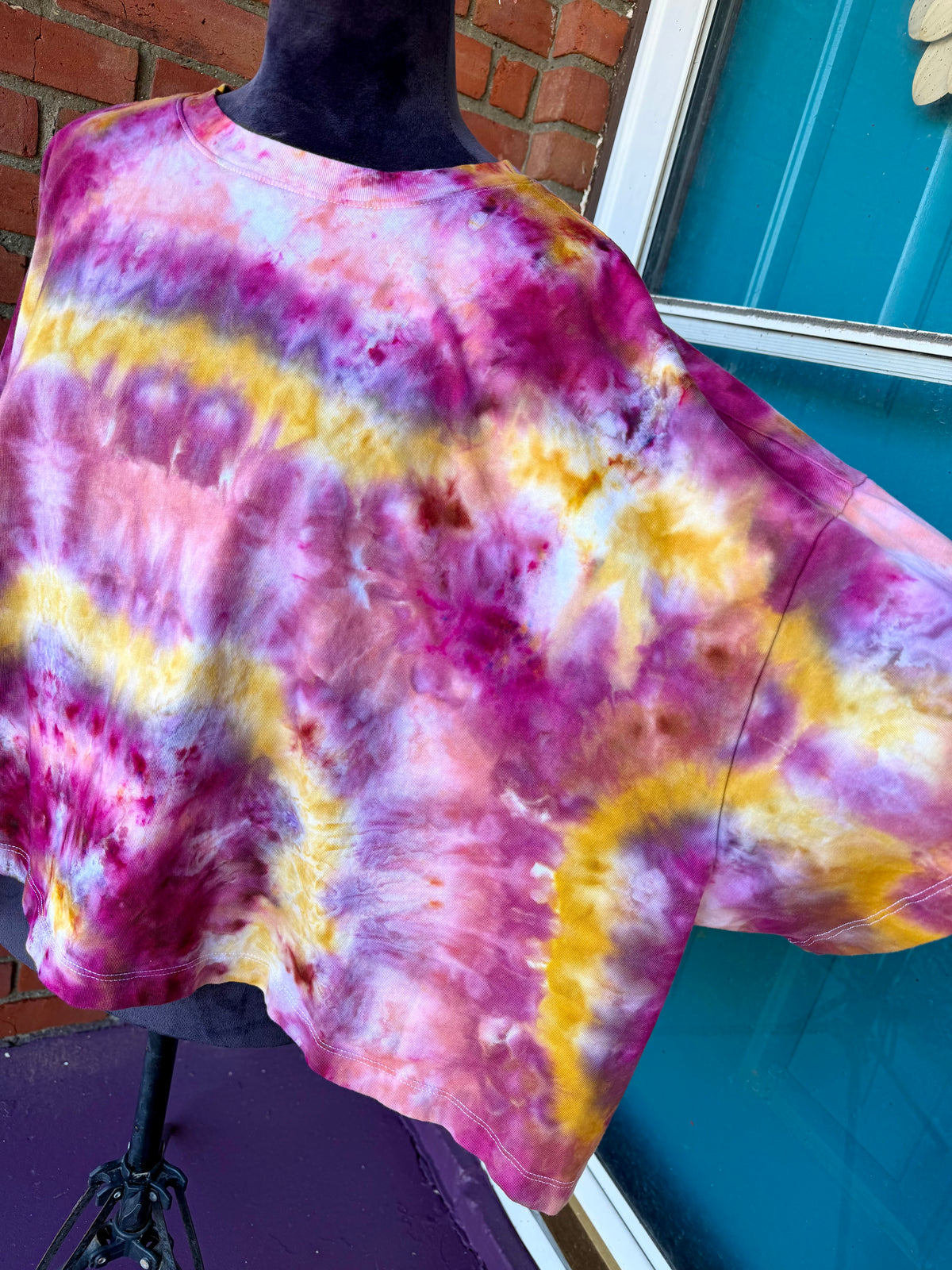4X Mystic Lotus Galaxy Crop Top