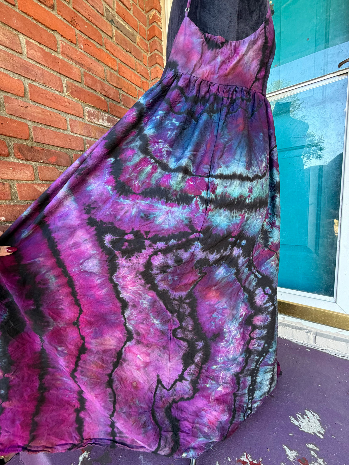 Medium Electric Enxhantment Maxi Dress