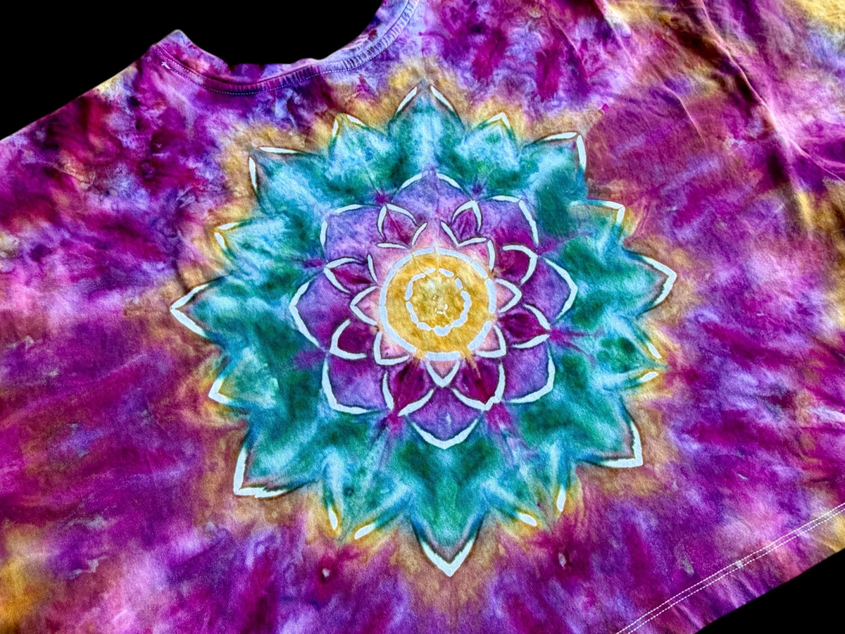 4X Mystic Lotus Galaxy Crop Top