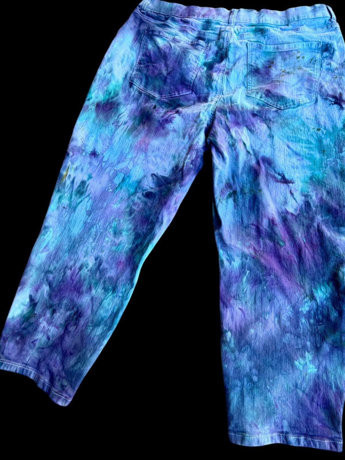 XXXL (22) Electric Ocean Dreams Denim Capris